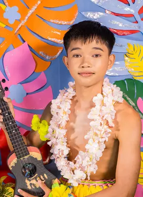 Boy headshot g8 %281%29