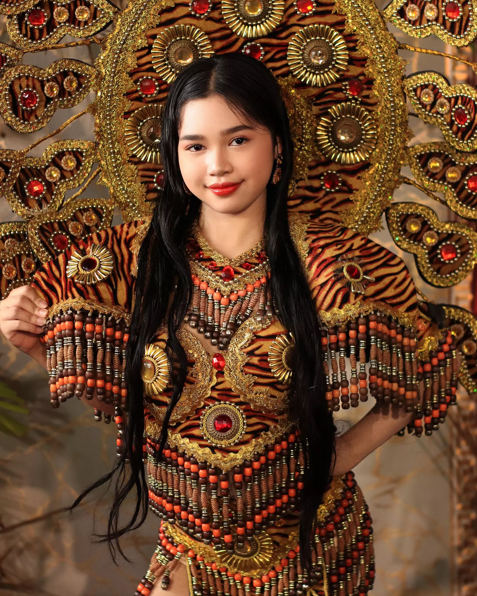 6  angelica de vera  representing sitio hulo 